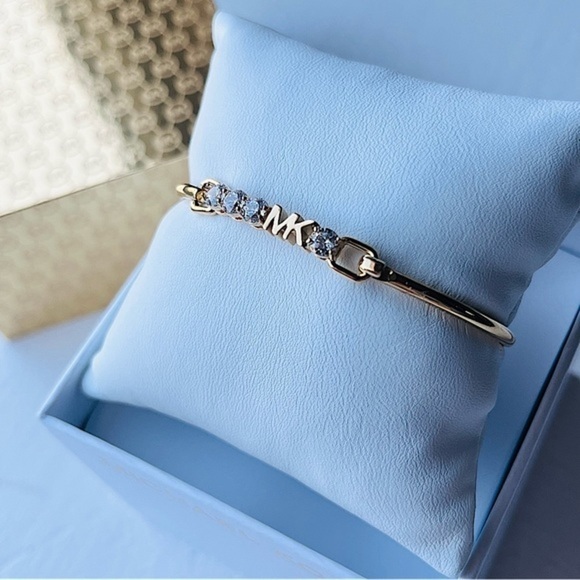 Gold MK Michael Kors Bracelet NWT - Picture 1 of 3